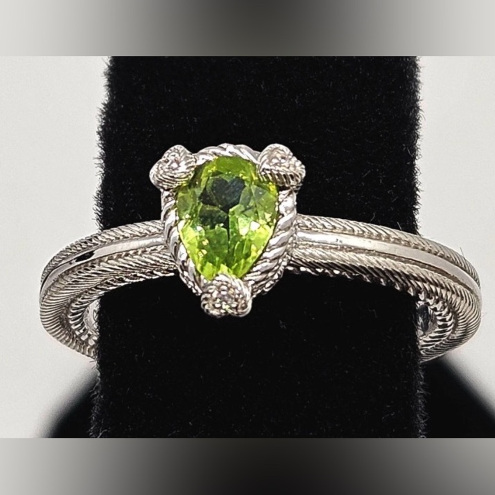 Judith Ripka Sterling Silver Pear Shaped Peridot & Diamonique Ring Sz 11